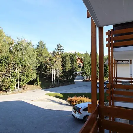 Crans-mani 209 * Lens